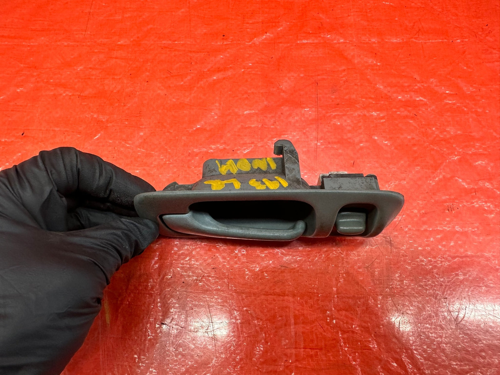 95 97 HONDA ODYSSEY   INTERIOR DOOR HANDLE DRIVER LEFT REAR   OEM #1937