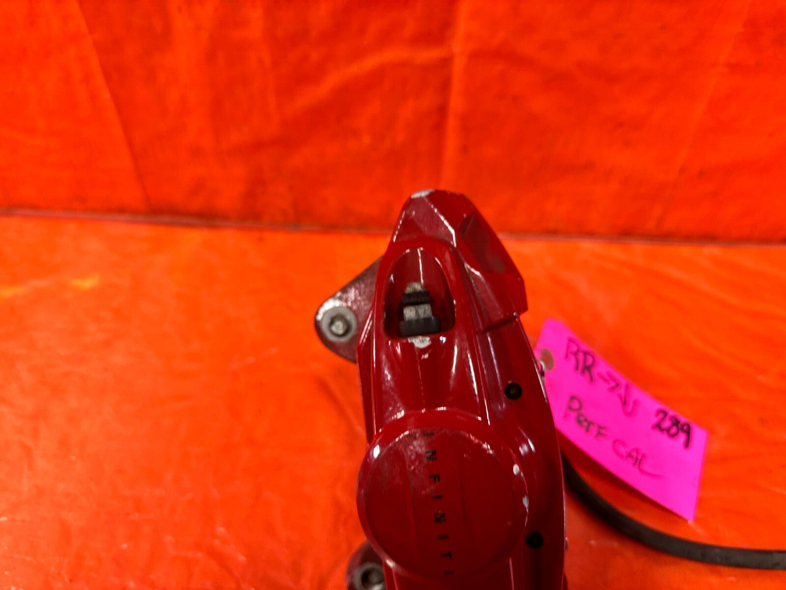 14 20 INFINITI Q50   PASSENGER RIGHT REAR AKEBONO BRAKE CALIPER   OEM #2893