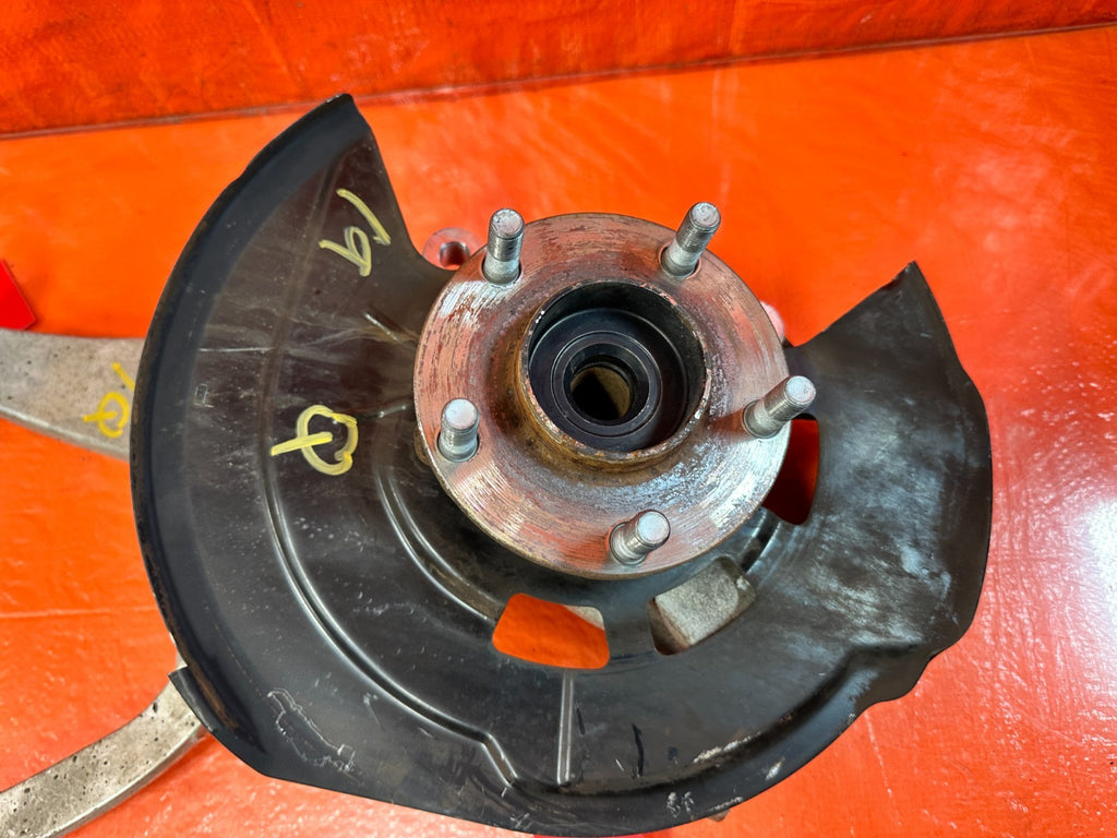 14 24 INFINITI Q50   RWD RIGHT FRONT SPINDLE KNUCKLE HUB & CONTROL ARM OEM 19Q9