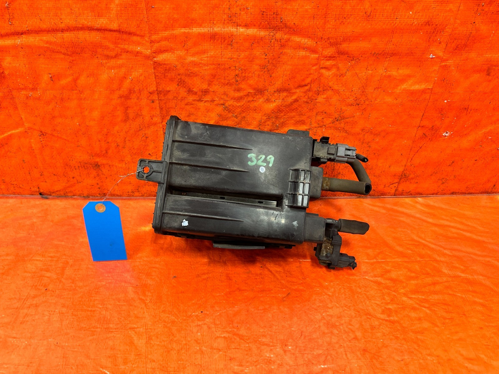 08 15 INFINITI G37 2D COUPE   FUEL VAPOR CHARCOAL EVAP TANK CANISTER  OEM 3294