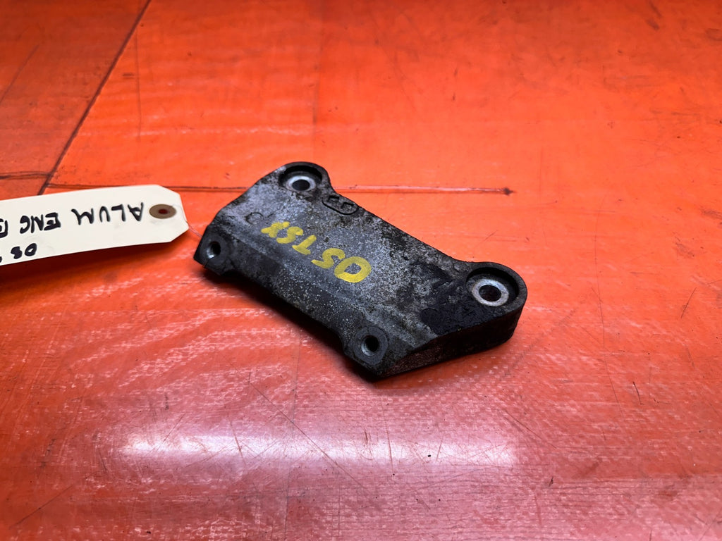 04-05 ACURA TSX 2.4L K24A2 A/C AIR CONDITIONING COMPRESSOR MOUNT BRACKET OEM #055