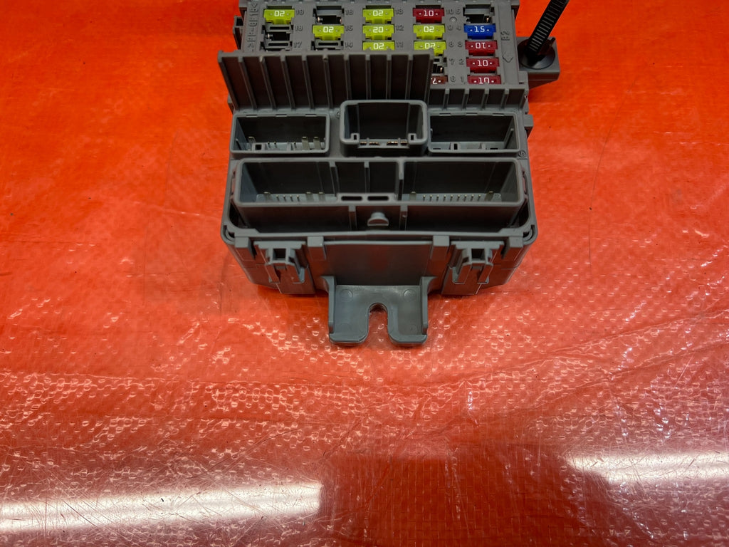 09 10 ACURA TSX INTERIOR CABIN UNDER DASH FUSE BOX PANEL   DRIVER LEFT SIDE #1674