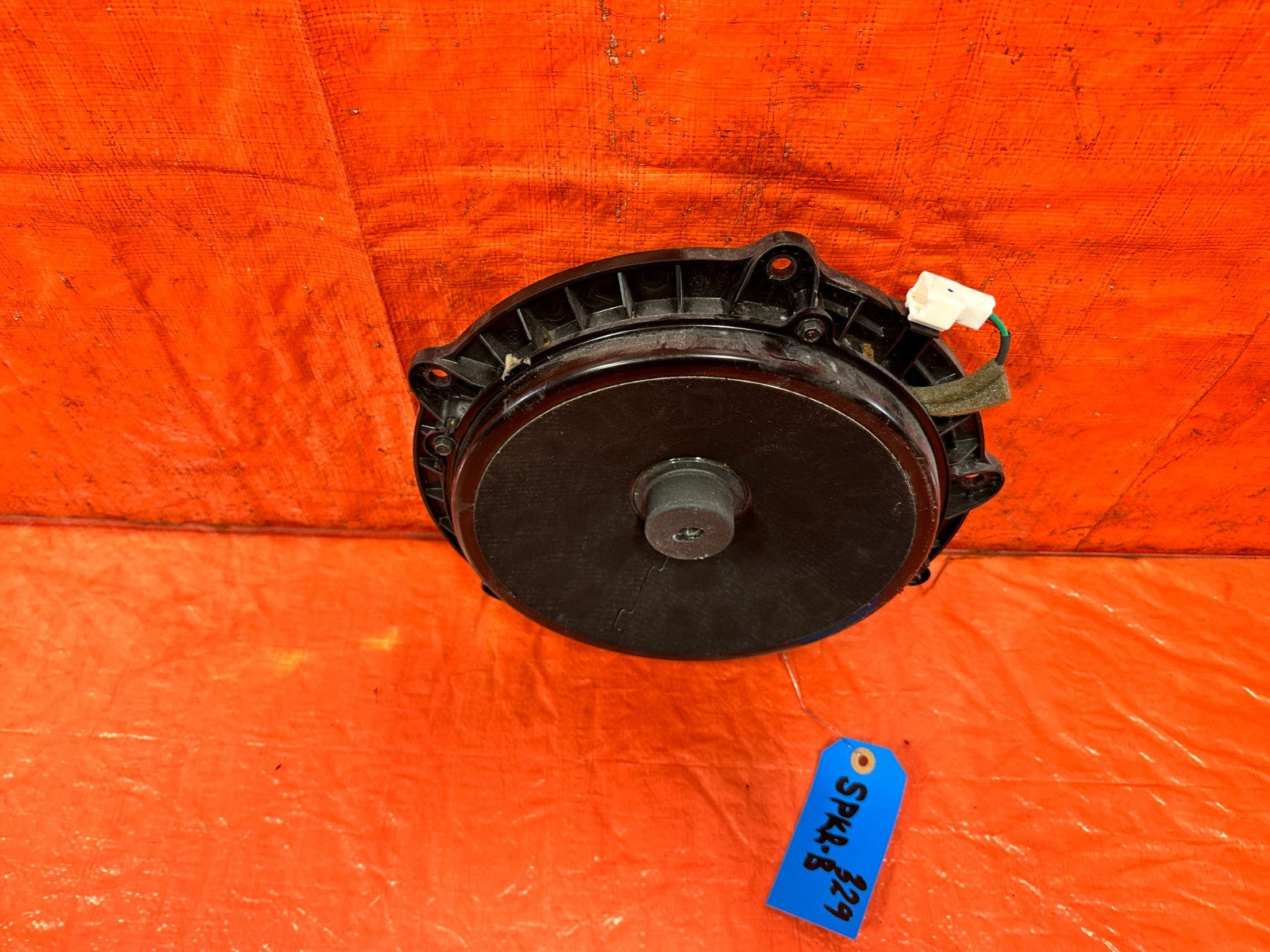 08 15 INFINITI G37 COUPE & CONVERTIBLE   LEFT FRONT   BOSE SPEAKER   OEM 3291