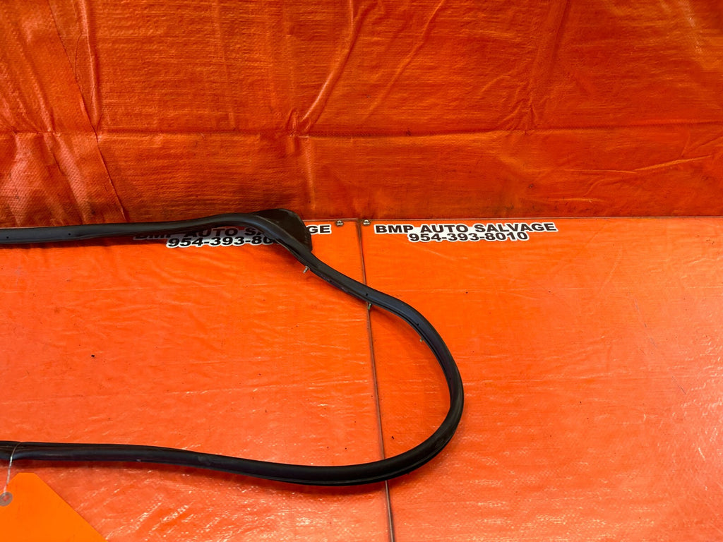 07 09 LEXUS ES350 PASSENGER RIGHT REAR WEATHER STRIP TRIM SEAL GASKET OEM 2444