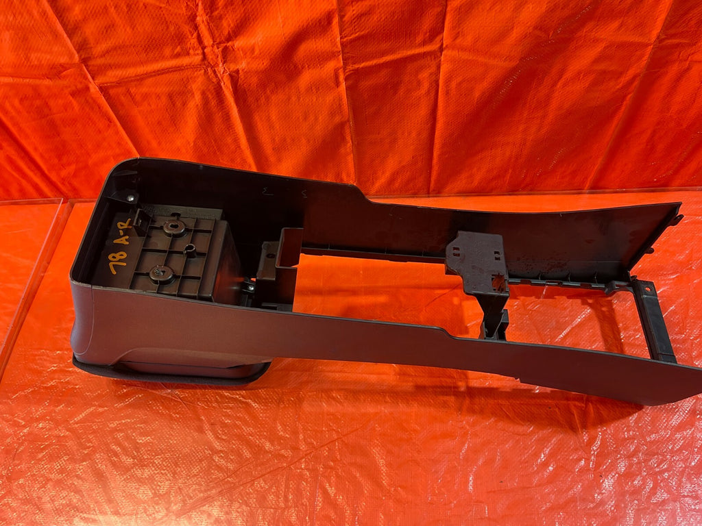 08 15 LANCER EVOLUTION X 10   ARM REST CENTER CONSOLE   SUEDE   OEM FACTORY #7811