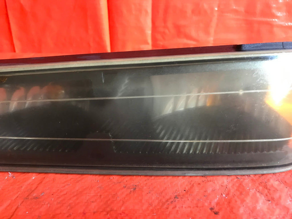 OEM 2004 04 CHEVROLET CHEVY COLORADO DRIVER LEFT TURN SIGNAL LIGHT 219980352