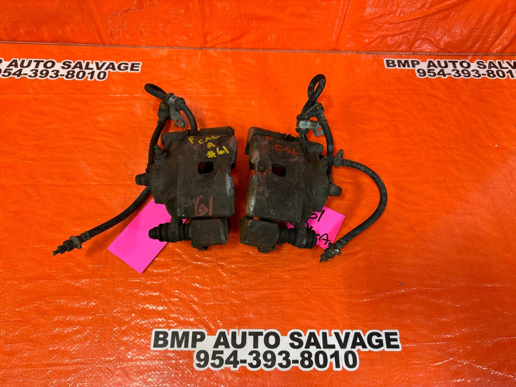 90 91 HONDA CRX BASE MODEL   FRONT BRAKE CALIPER SET CALIPERS LEFT RIGHT OEM #6111