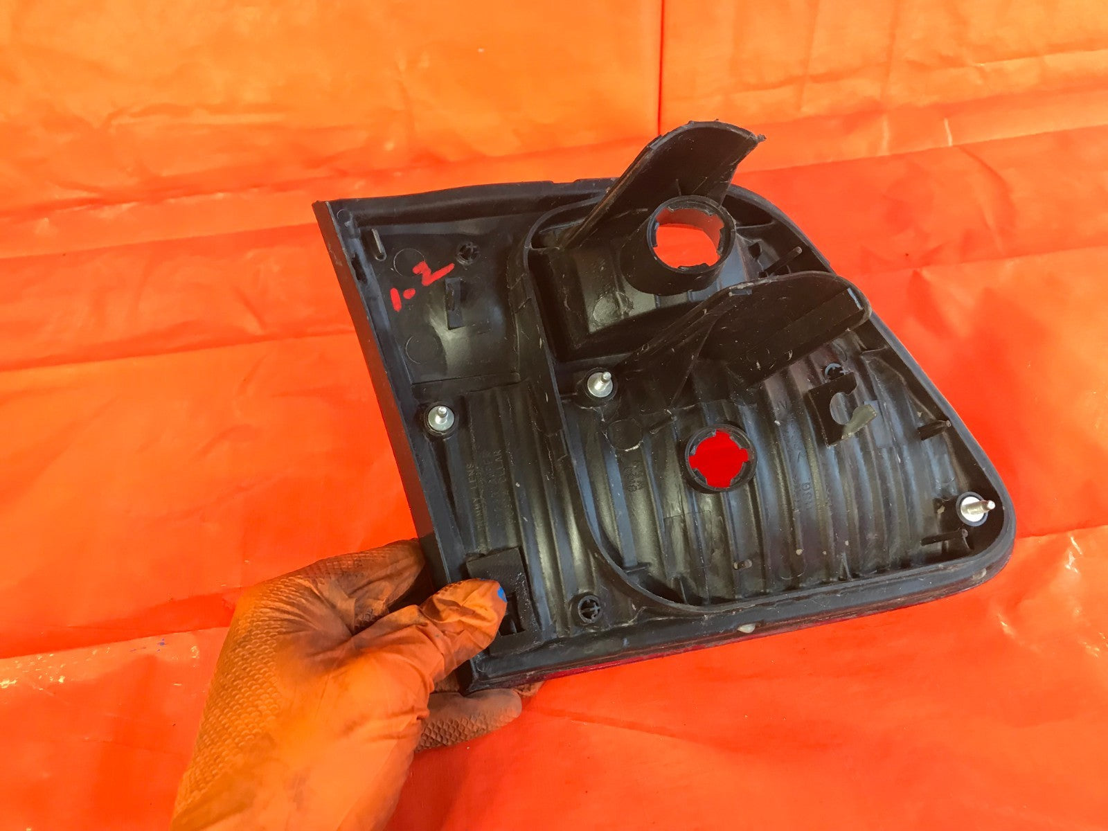 OEM 1999 2000 HONDA CIVIC 4 DOOR SEDAN PASSENGER RIGHT INNER TAIL LIGHT TRUNK5