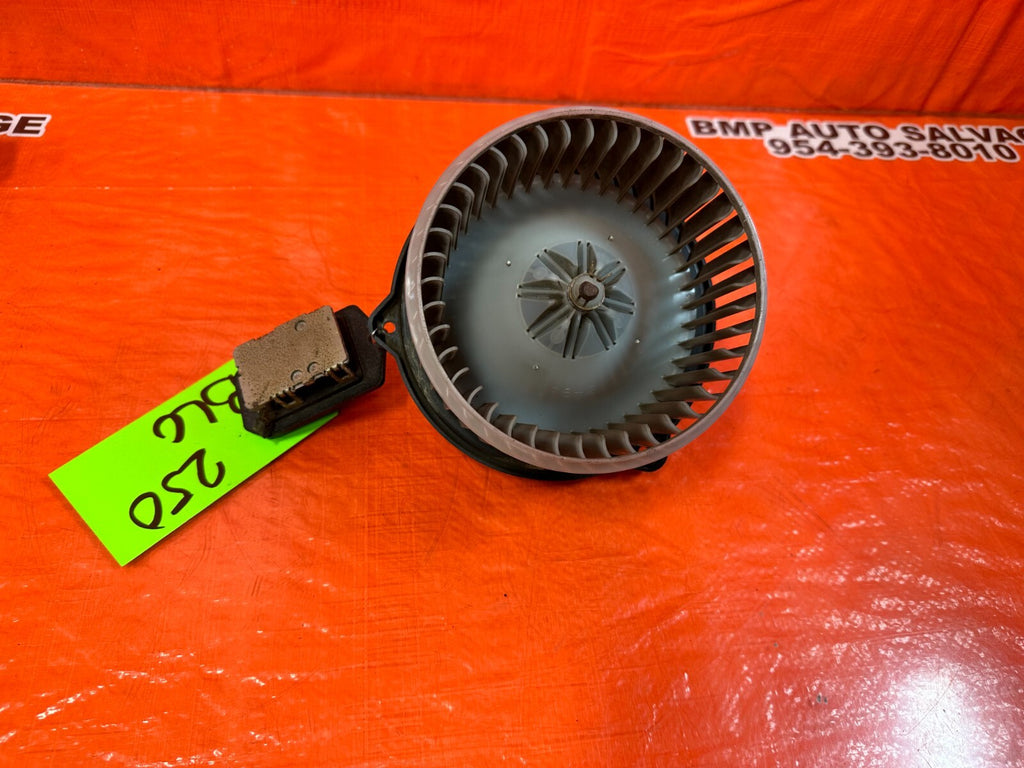 00 05 TOYOTA CELICA   GT & GT S   AC BLOWER MOTOR & RESISTOR KIT   OEM OE #2507