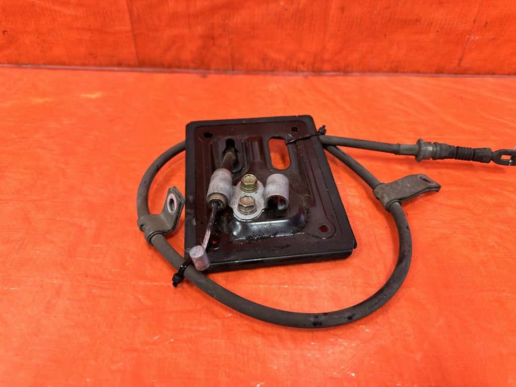 00 09 HONDA S2000   PASSENGER RIGHT EMERGENCY PARKING BRAKE CABLE LINE   OEM 2905