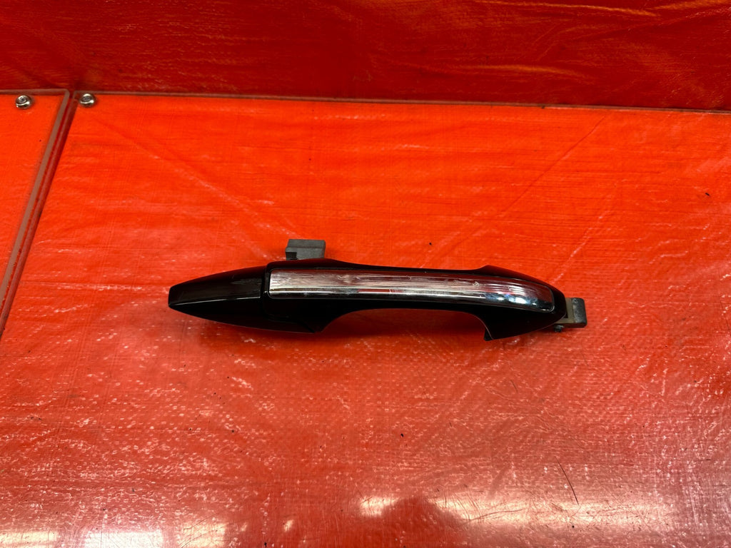 04 08 ACURA TSX   PASSENGER RIGHT REAR   EXTERIOR DOOR HANDLE SILVER OEM #2050