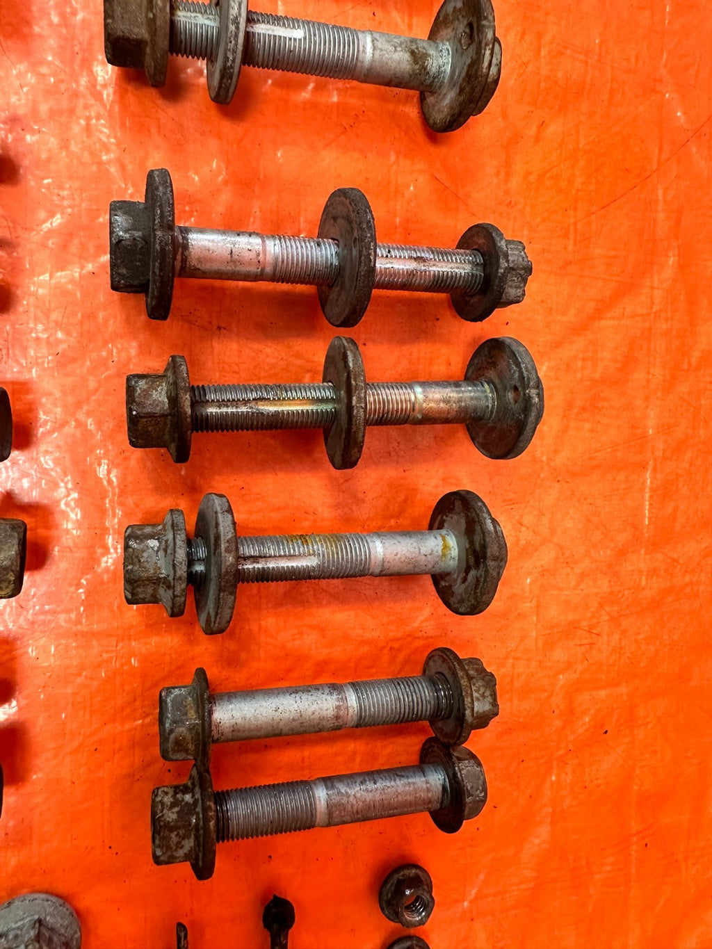 08 15 INFINITI G37 Q60   REAR TRAILING ARM CASTER CAMBER BOLTS HARDWARE OEM 3285