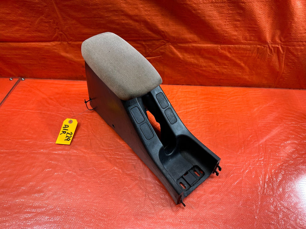 94   01 ACURA INTEGRA   CENTER CONSOLE ARM REST   TAN CLOTH TOP OEM FACTORY 2290