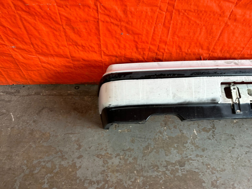 88 89 HONDA CRX   REAR BUMPER COVER   WHITE COLOR   OEM FACTORY #2438