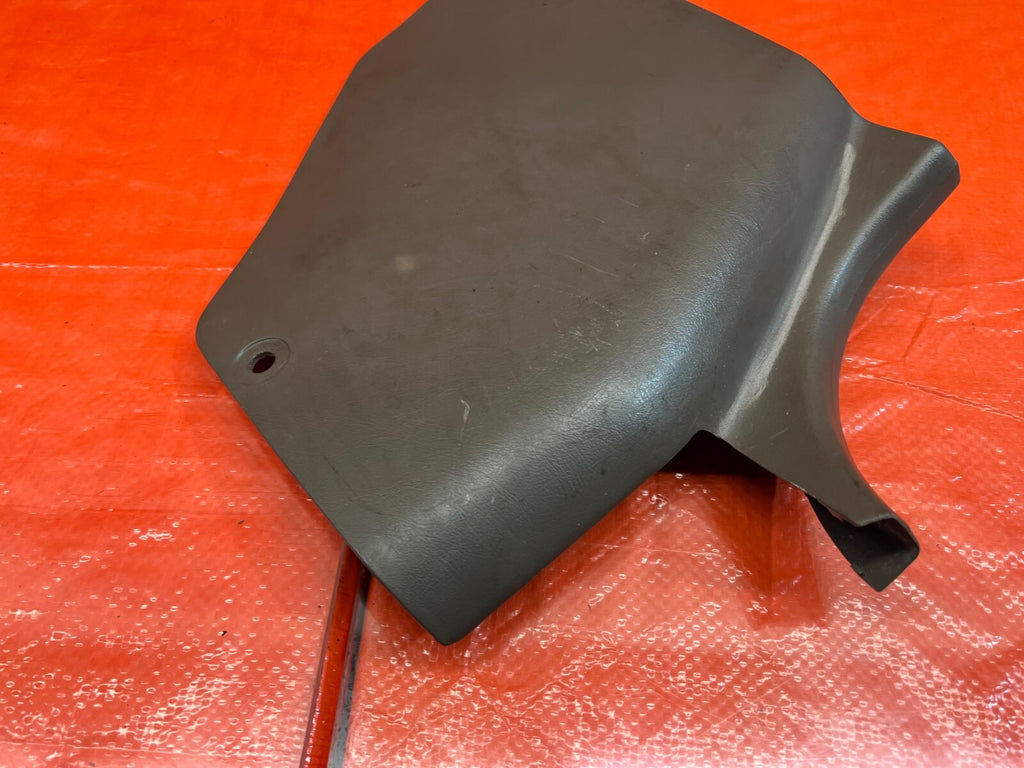 94 01 ACURA INTEGRA   KICK PANEL   PASSENGER RIGHT SIDE   TAN COLOR   OEM #1596