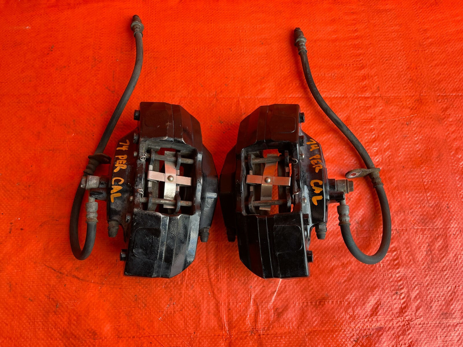 08 17 SUBARU WRX STi   REAR BRAKE CALIPER SET   CALIPERS LEFT RIGHT   OEM OE #7410