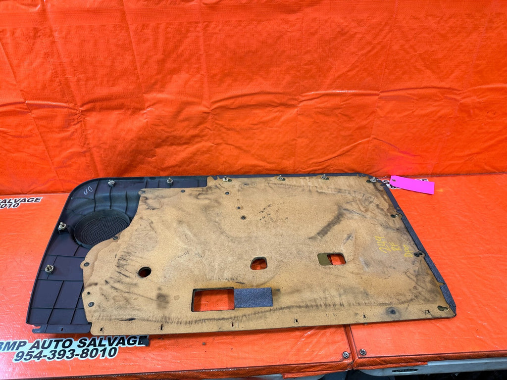 95 97 TOYOTA TACOMA   PASSENGER RIGHT DOOR PANEL DOOR CARD   NON POWER   OEM 2498