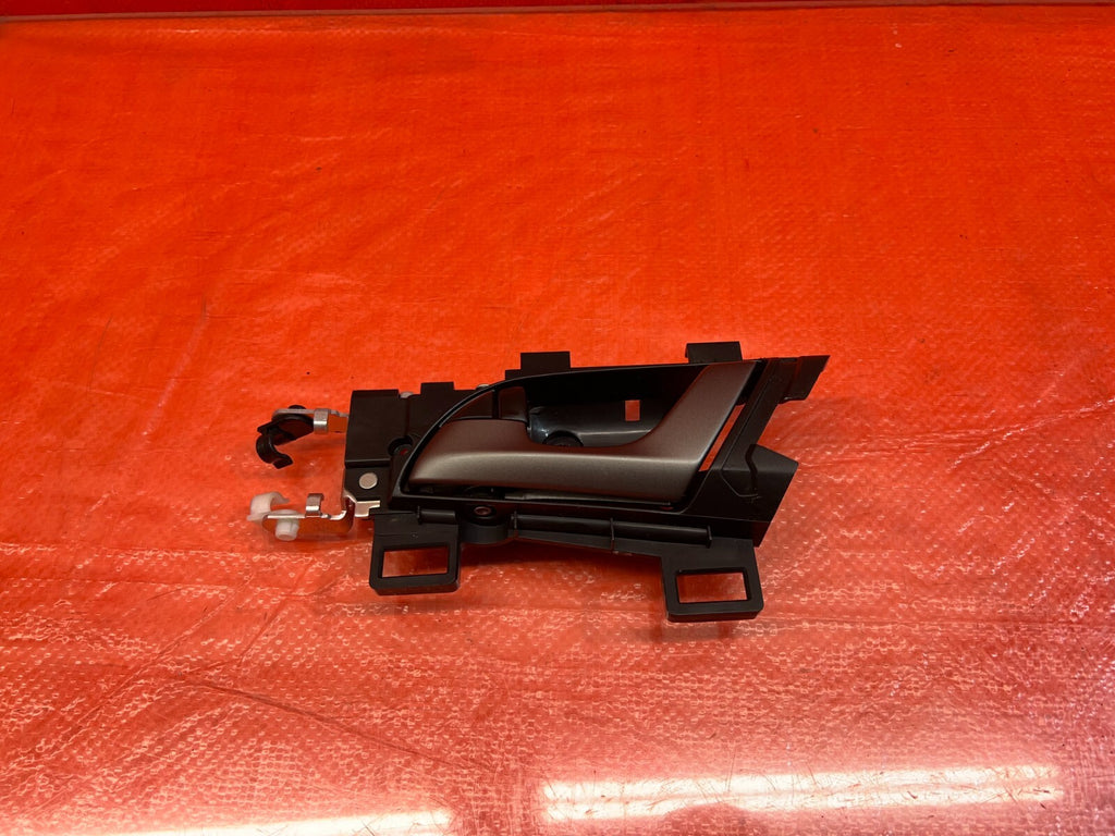 09 10 ACURA TSX   DRIVER LEFT REAR INTERIOR DOOR HANDLE   OEM FACTORY #1680