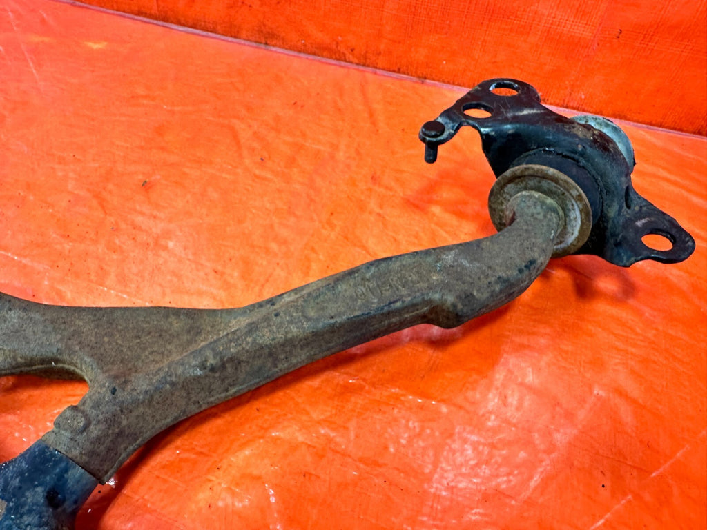 94 01 ACURA INTEGRA   LEFT AND RIGHT FRONT POLYURETHANE LOWER CONTROL ARMS #2749