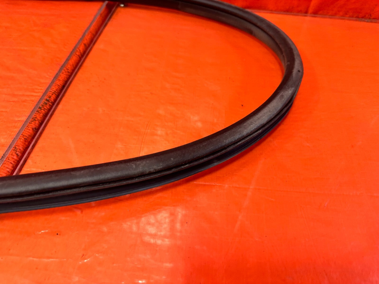 13 SUBARU IMPREZA WRX WAGON CHASSIS TO DOOR OPEN TRIM RUBBER STRIP RIGHT FRONT11