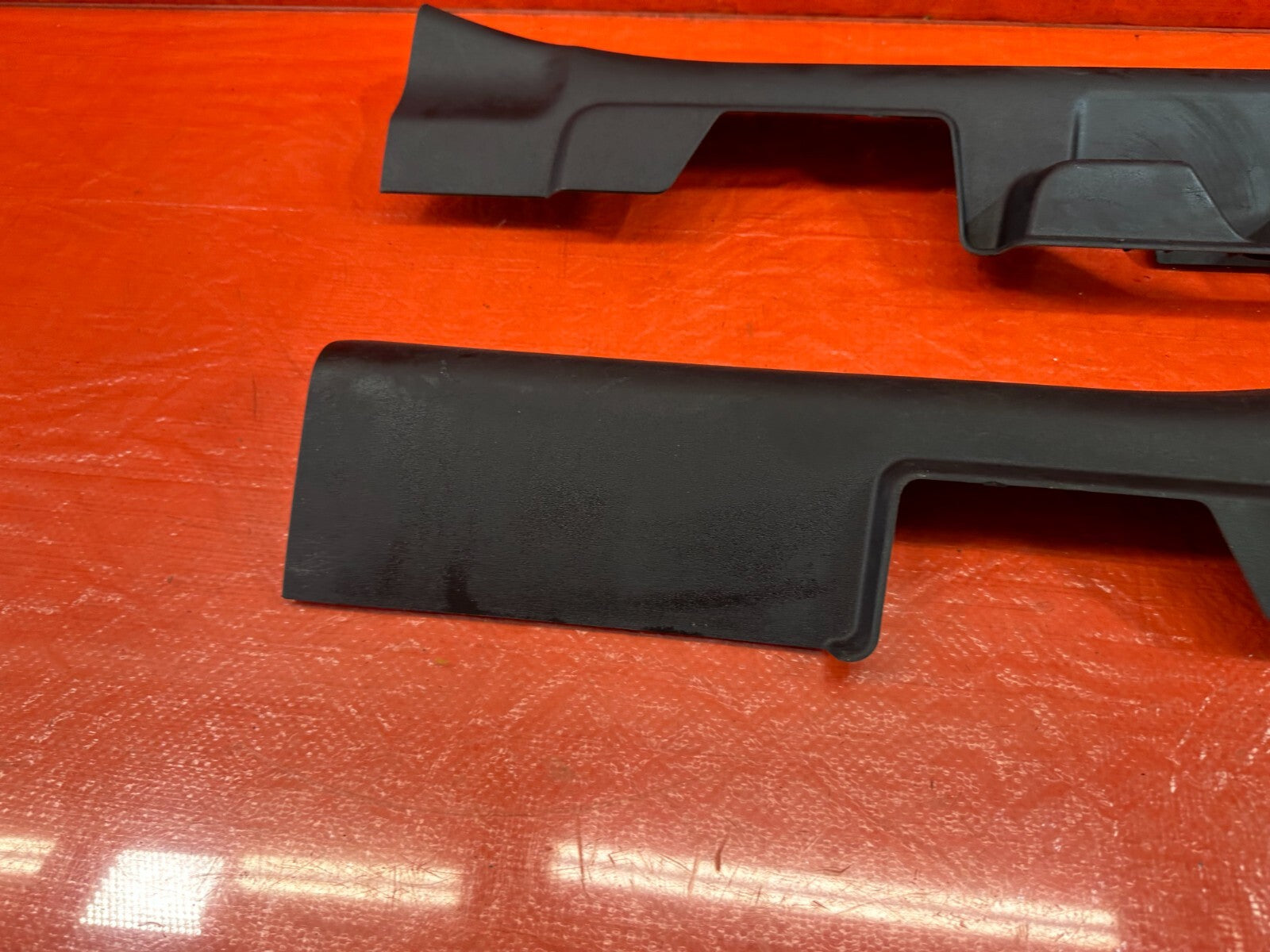 08 15 LANCER EVOLUTION X EVO 10   LEFT AND RIGHT FLOOR PILLARS SCUFF PLATES #2146