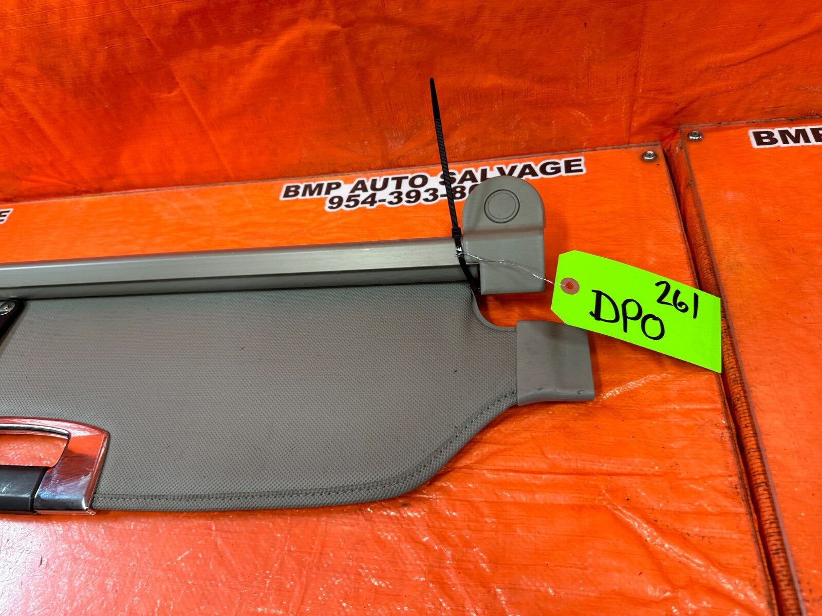 02 10 LEXUS SC430   SUNSHADE SUNSCREEN SUN SHADE SCREEN PRIVACY COVER OEM #2615