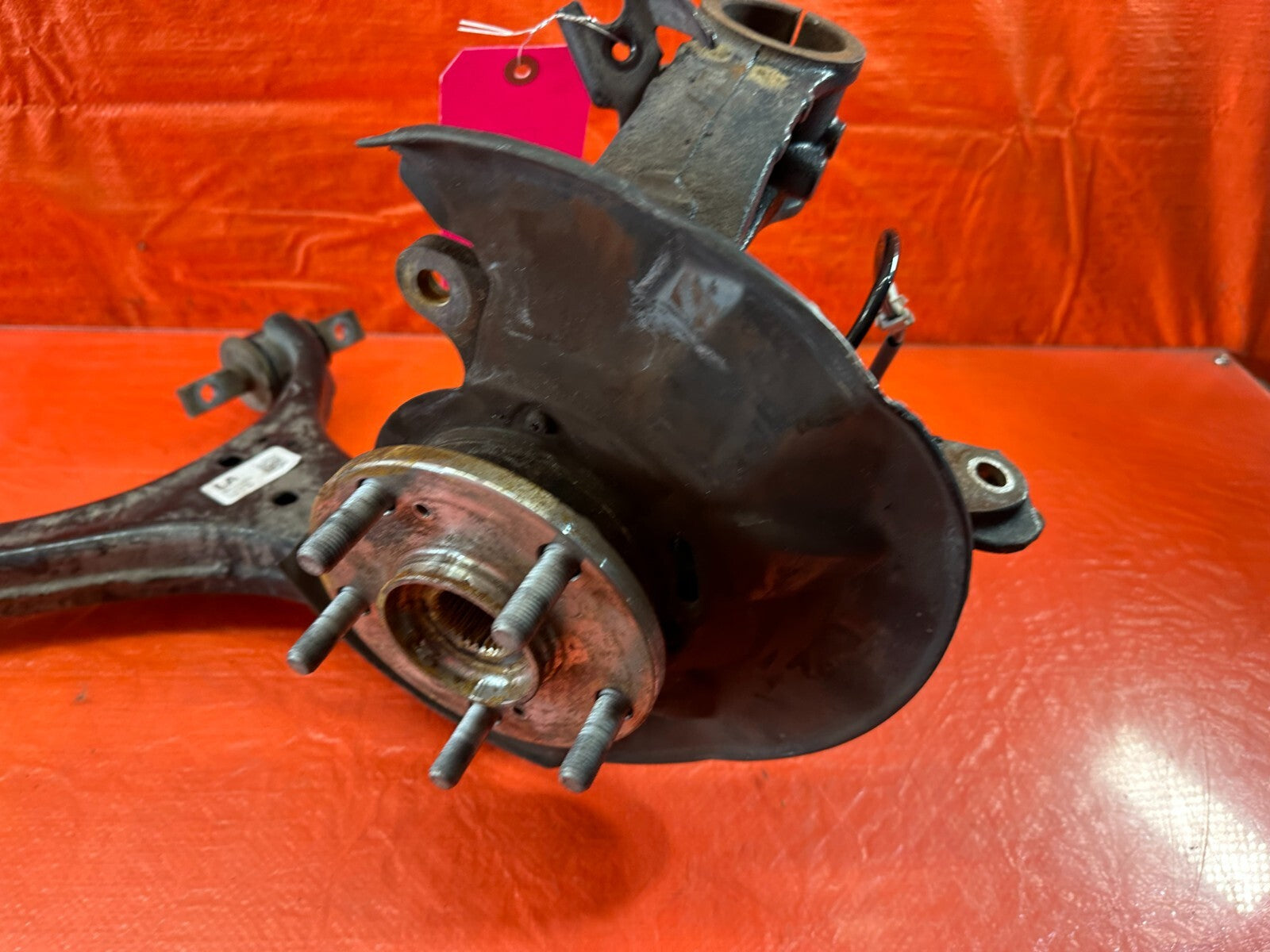 13 17 HONDA ACCORD SEDAN   LEFT FRONT SPINDLE KNUCKLE HUB W/ CONTROL ARM OEM 2412