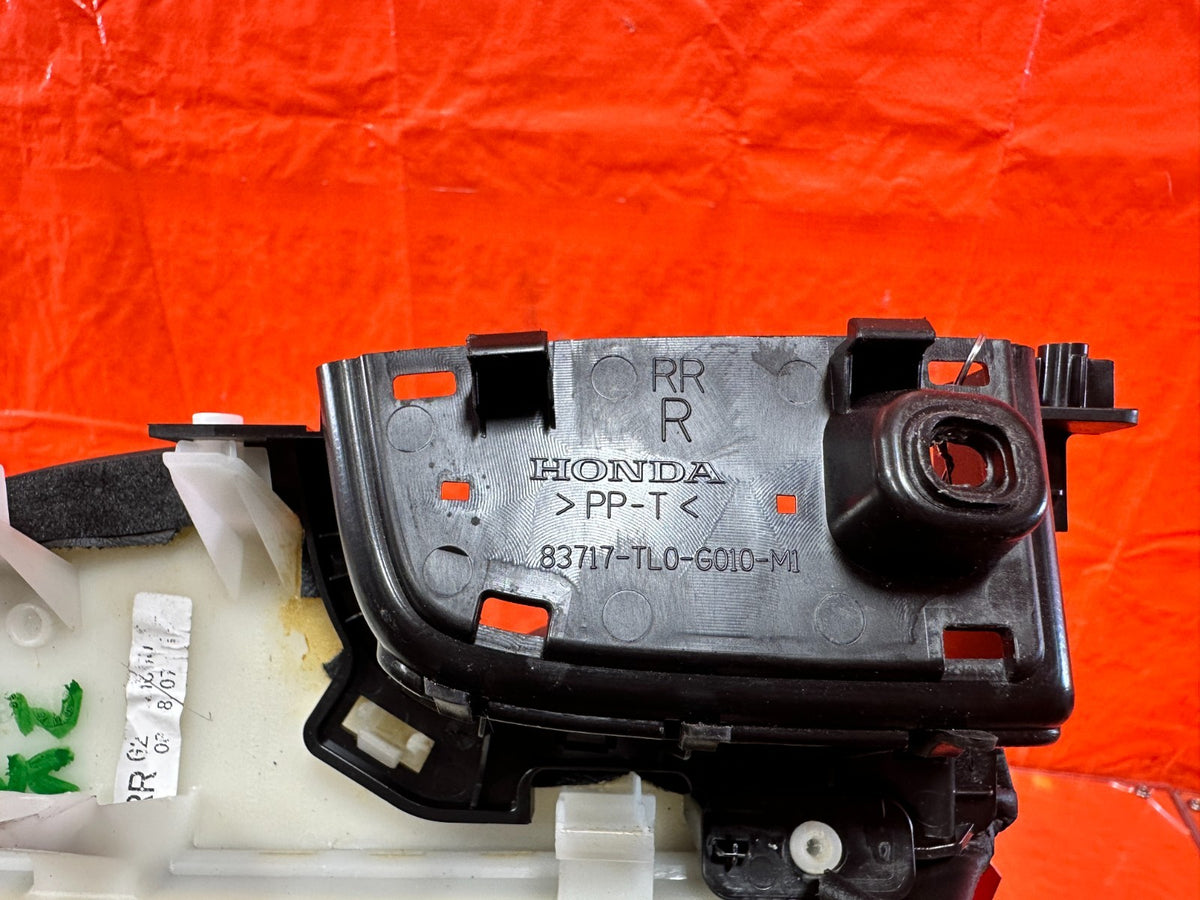 11-14 ACURA TSX - PASSENGER RIGHT REAR - DOOR PANEL MOUNTED ARM REST - OEM 3053