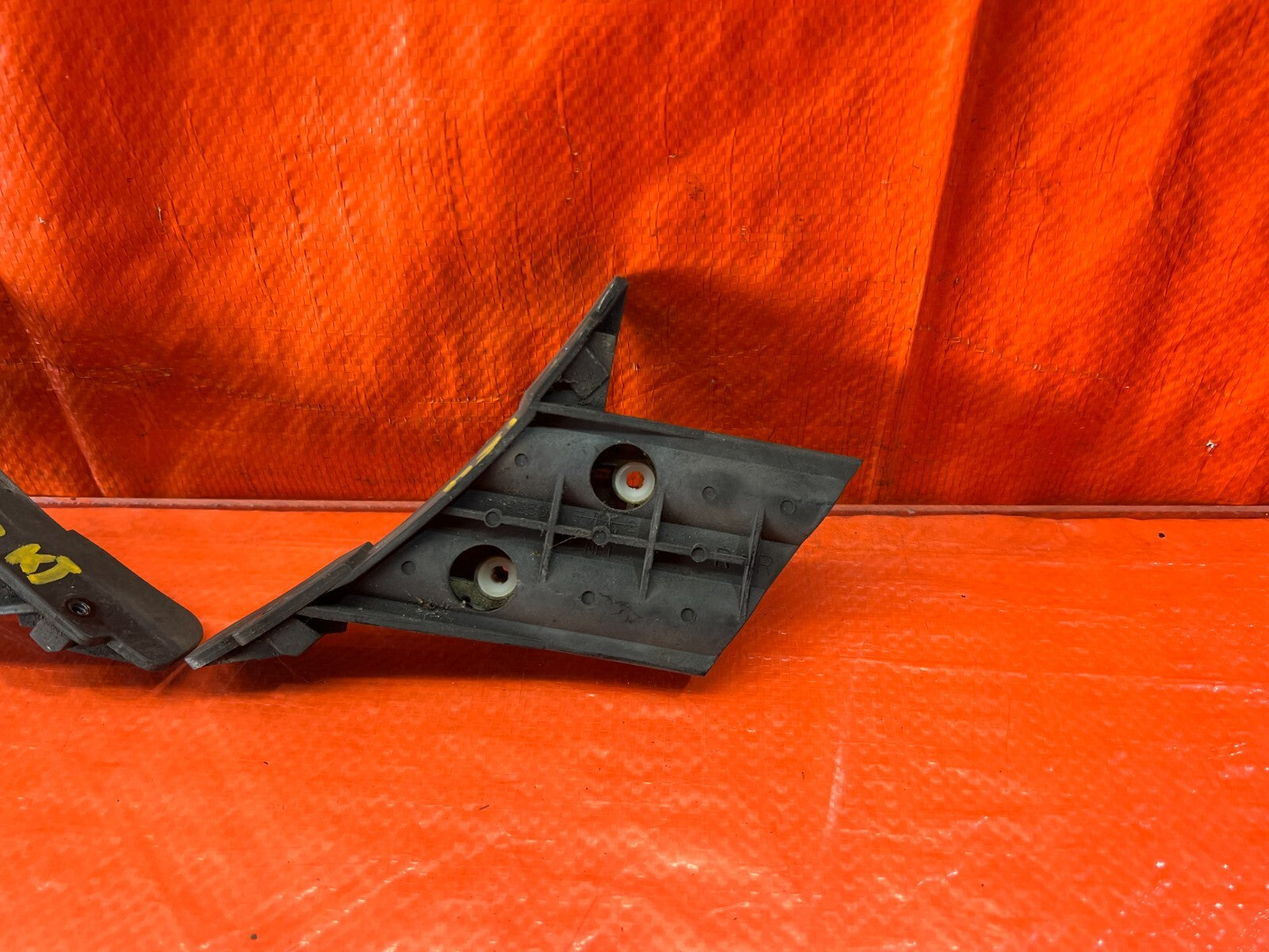 90 93 ACURA INTEGRA REAR BUMPER BRACKET CLIP LEFT RIGHT SPACER RETAINER SET #1544