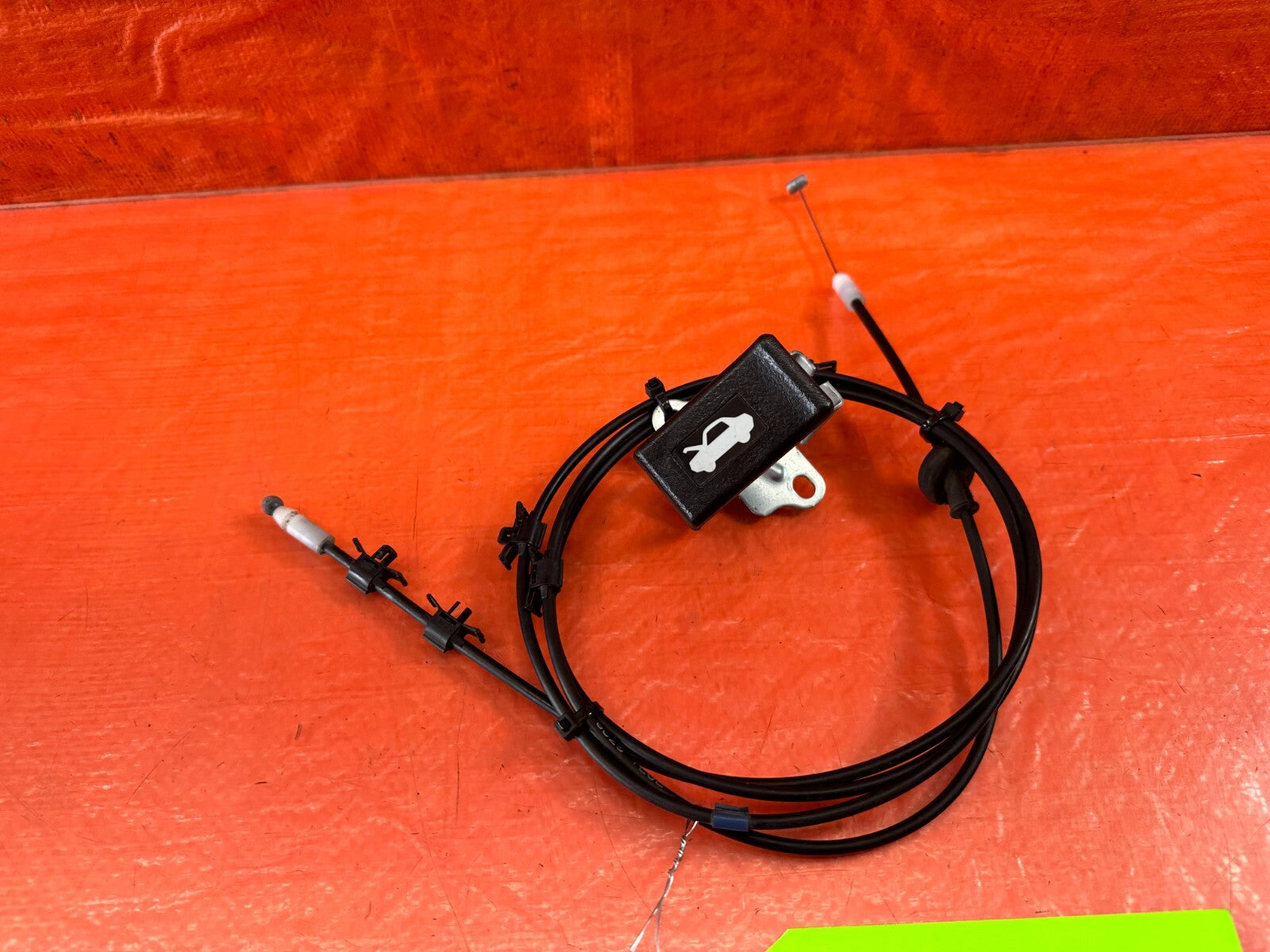 09 14 ACURA TSX   HOOD RELEASE WIRE CABLE W/ PULL LEVER HANDLE   OEM FACTORY 2334