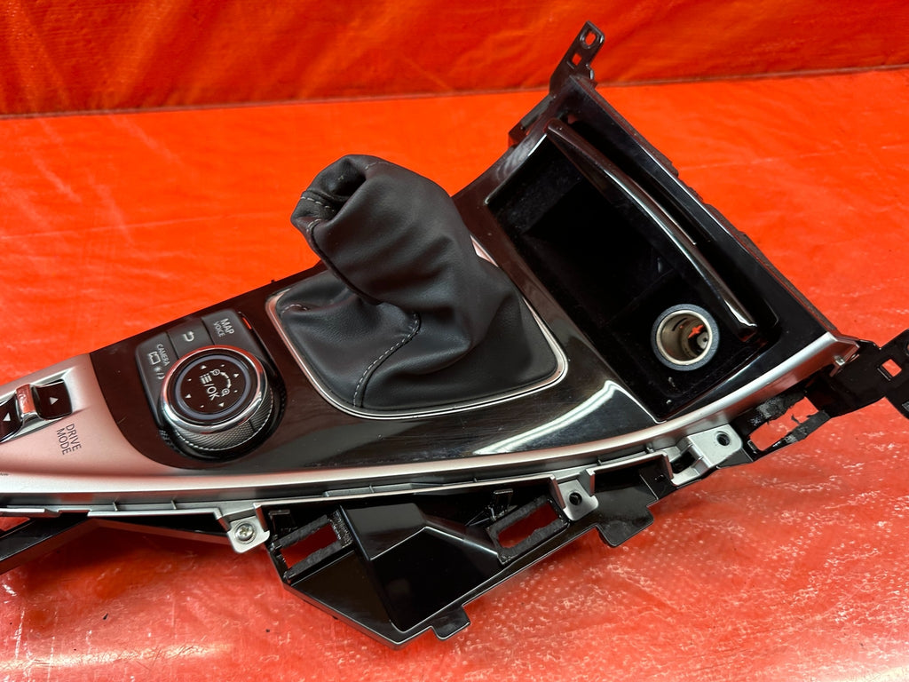 2018 18 INFINITI Q60 RED SPORT SHIFTER CONSOLE W/ NAVIGATION & CAMERA OPTION 20016