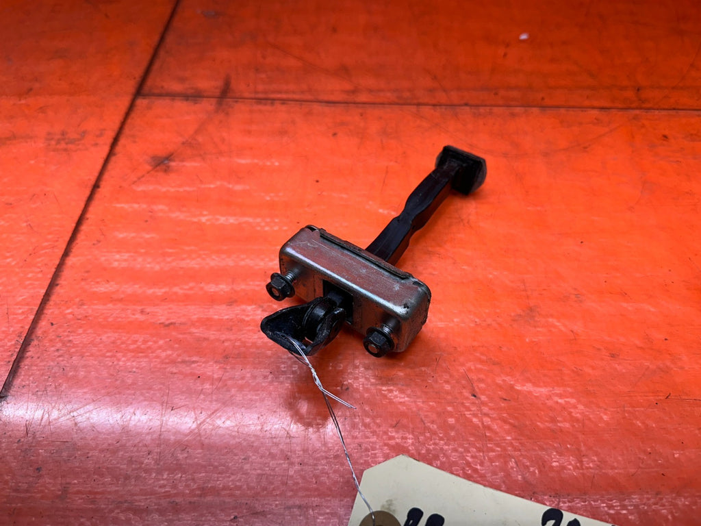 2016-2020 INFINITI Q60 COUPE PASSENGER RIGHT DOOR CHECK STOPPER OEM #20Q606