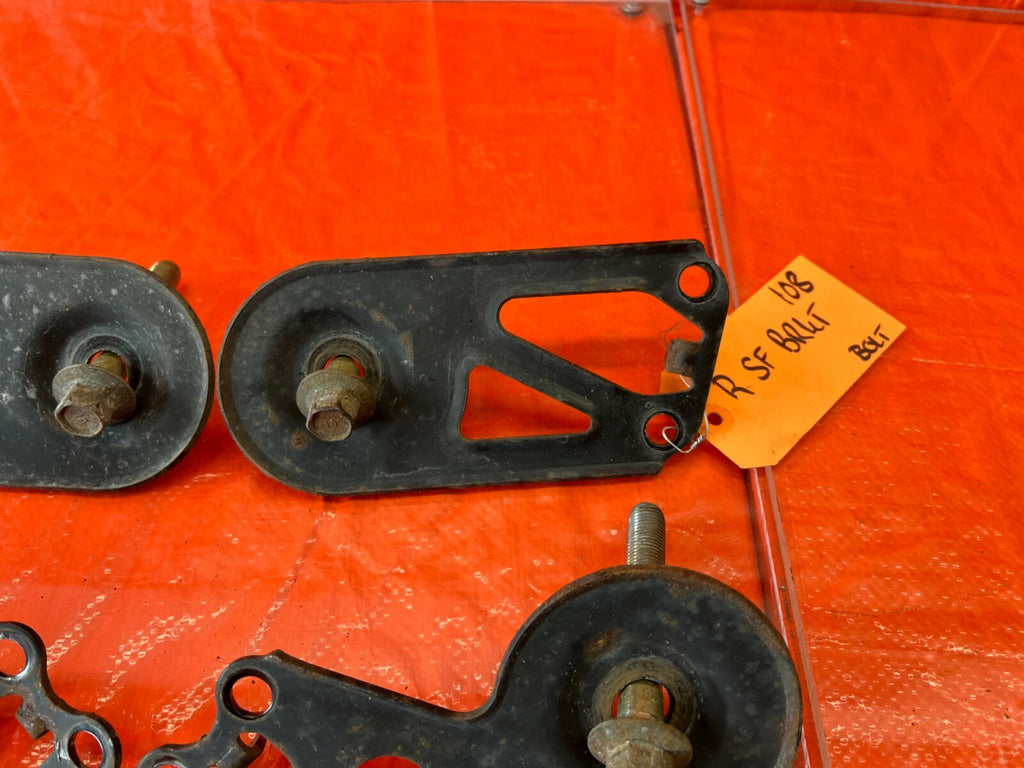 04 08 ACURA TL REAR SUB FRAME CROSSMEMBER MOUNTING BRACKET BRACE SET   OEM #1085