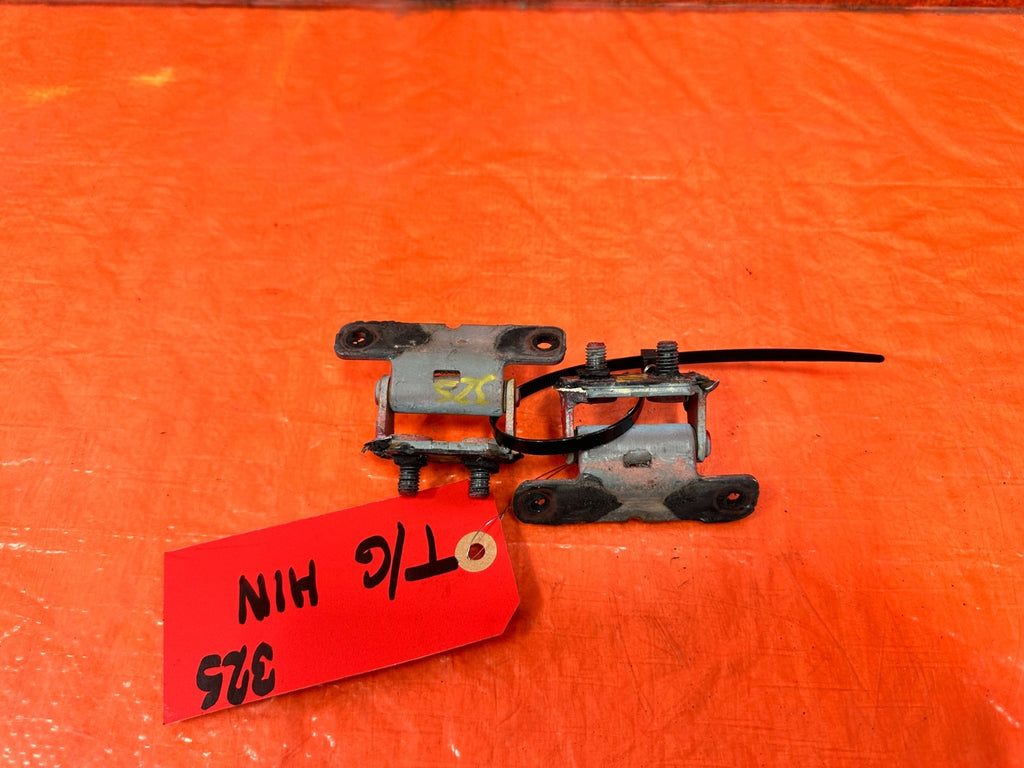 90 91 HONDA CIVIC HATCH REAR HATCHBACK HATCH TAIL GATE HINGES LEFT RIGHT OEM 3253