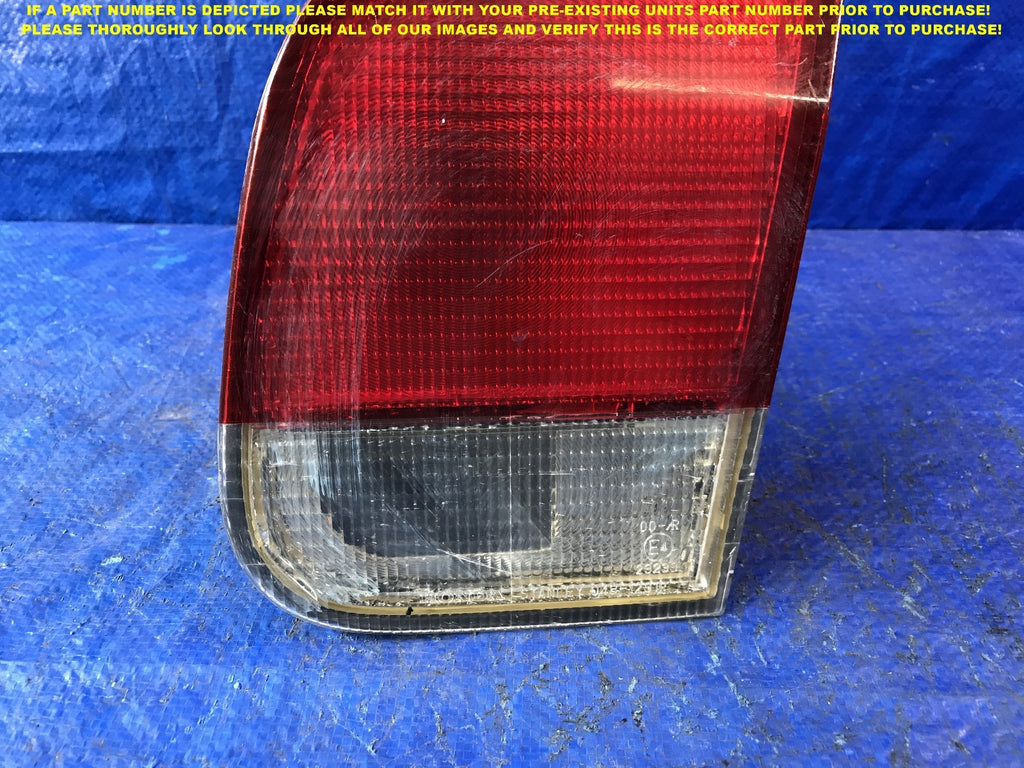 OEM 1996 1997 1998 96 97 98 HONDA CIVIC 4D SEDAN PASSENGER RIGHT TAIL LIGHT   2