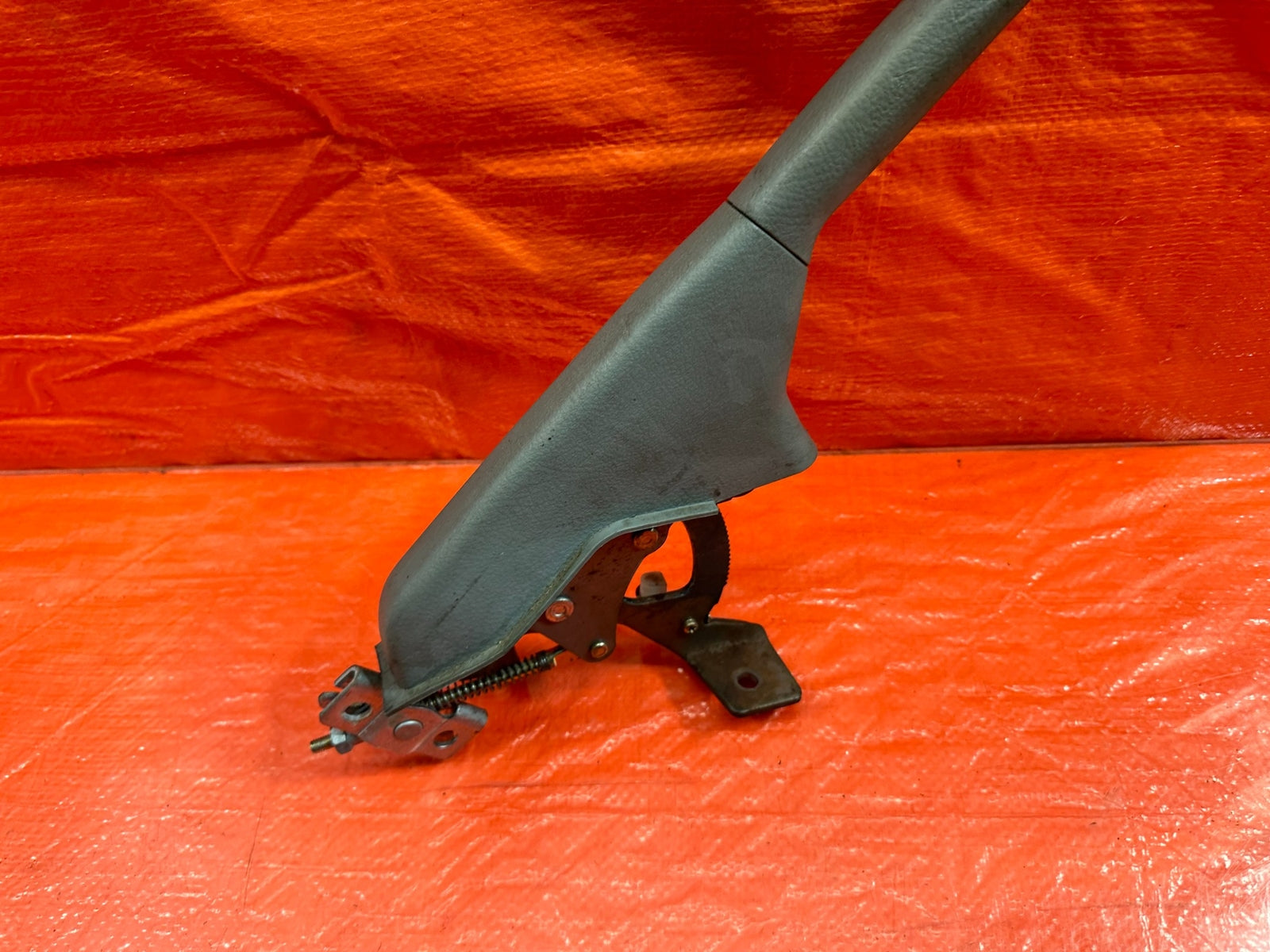 95 97 HONDA ODYSSEY   EMERGENCY / PARKING BRAKE HANDLE GRIP LEVER   OEM #1936
