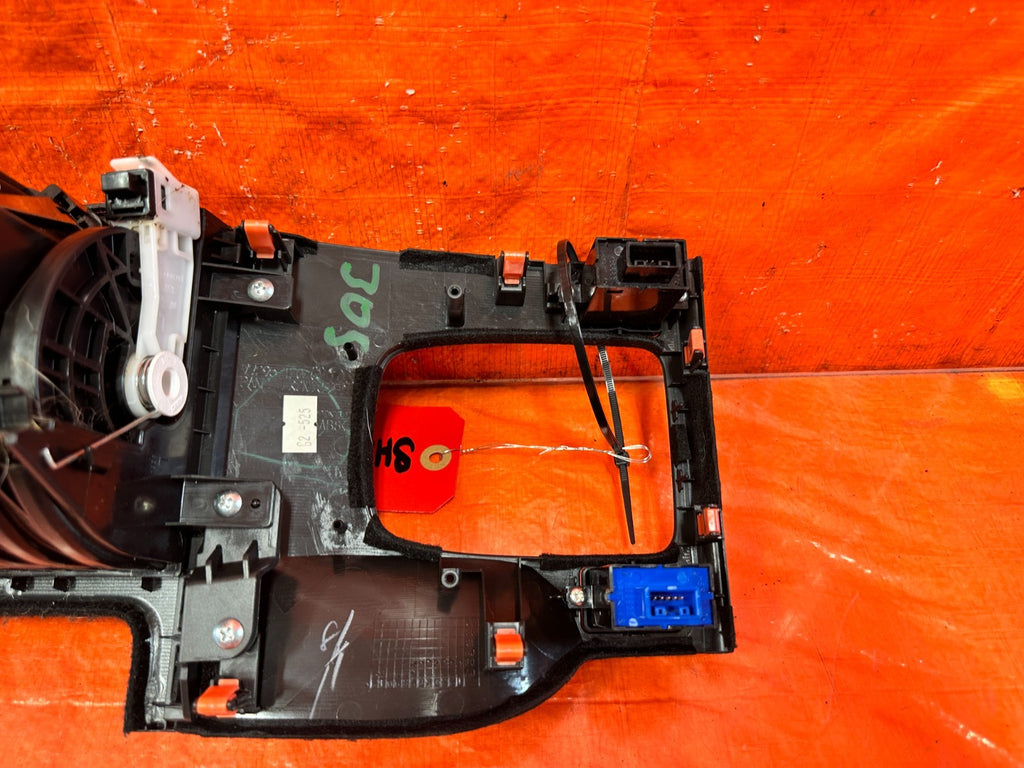 09 14 ACURA TSX   MANUAL   SHIFTER CONSOLE TRIM BEZEL W/ BOOT & CUP HOLDER  #3054