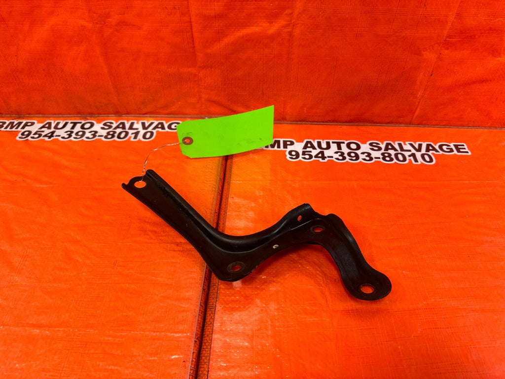 97 01 HONDA PRELUDE   FRONT SUB FRAME CROSSMEMBER REAR BRACKET STIFFENER #2597