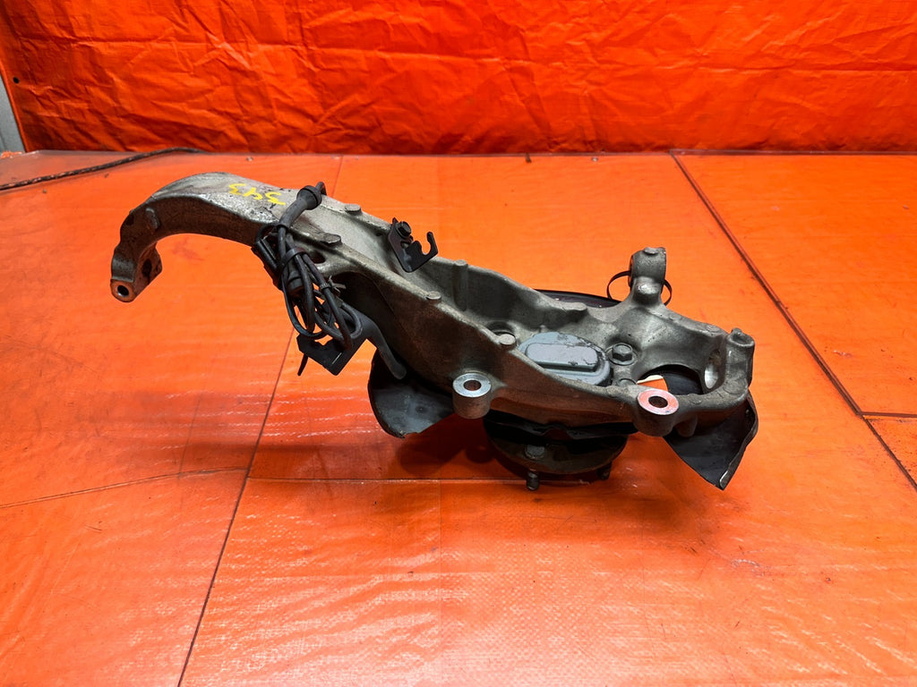 14-15 INFINITI Q50 3.7L PASSENGER RIGHT FRONT SUSPENSION KNUCKLE SPINDLE HUB 3438