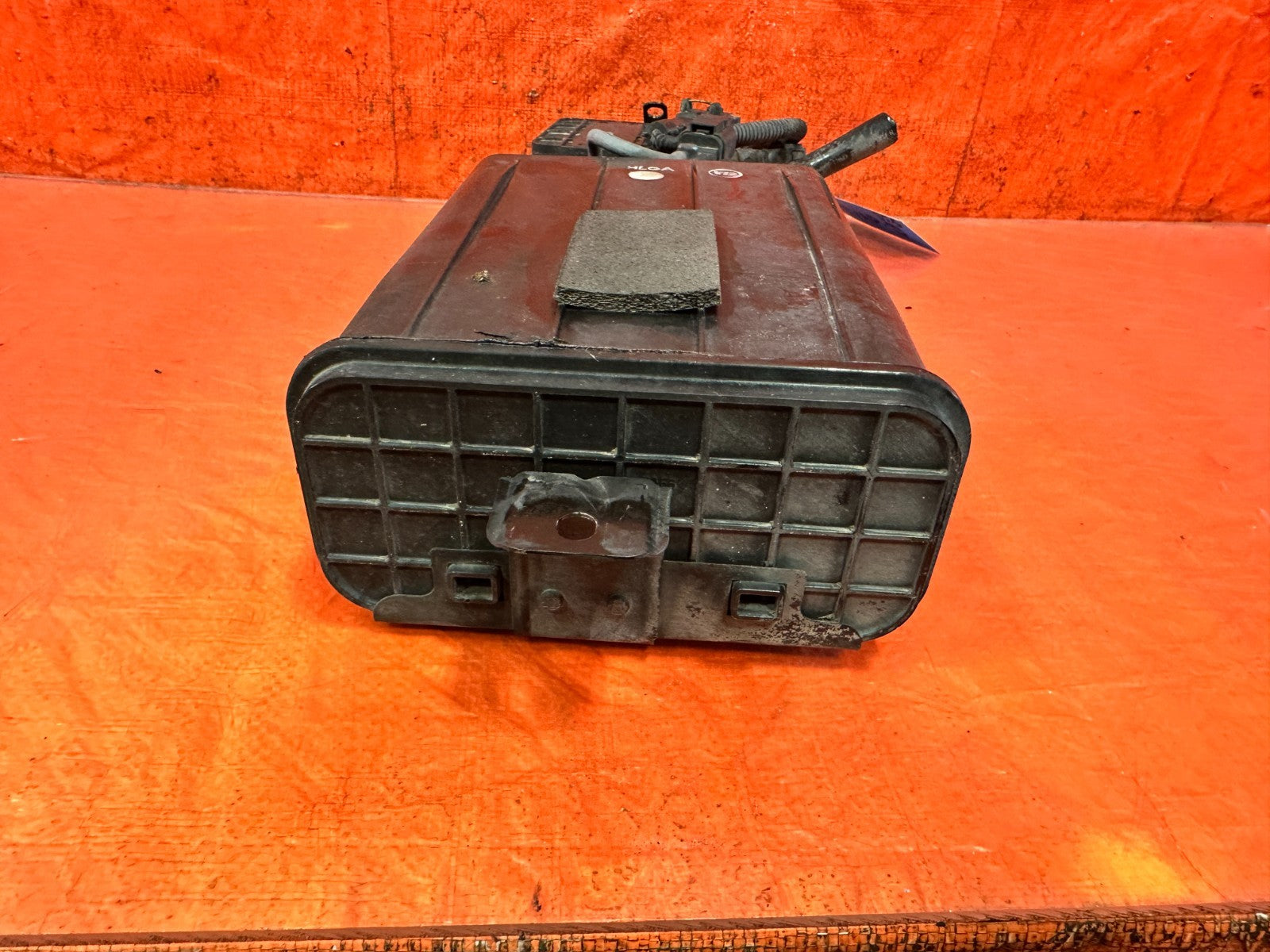 12 14 HYUNDAI GENESIS COUPE BK2 2.0L FUEL VAPOR CHARCOAL EVAP TANK CANISTER 3259
