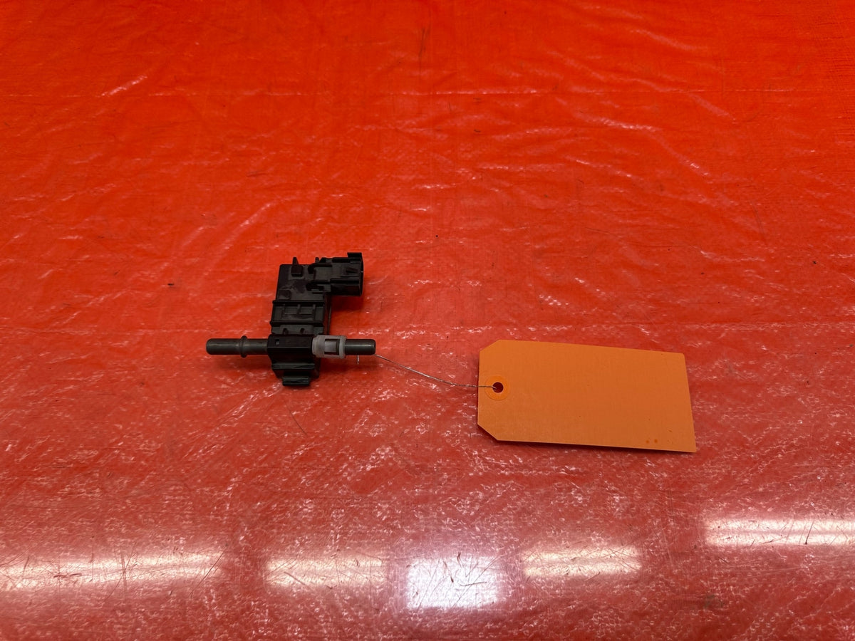 08-15 LANCER EVOLUTION X EVO 10 - 4B11T - VACUUM PORT CONNECTOR - OEM #20610