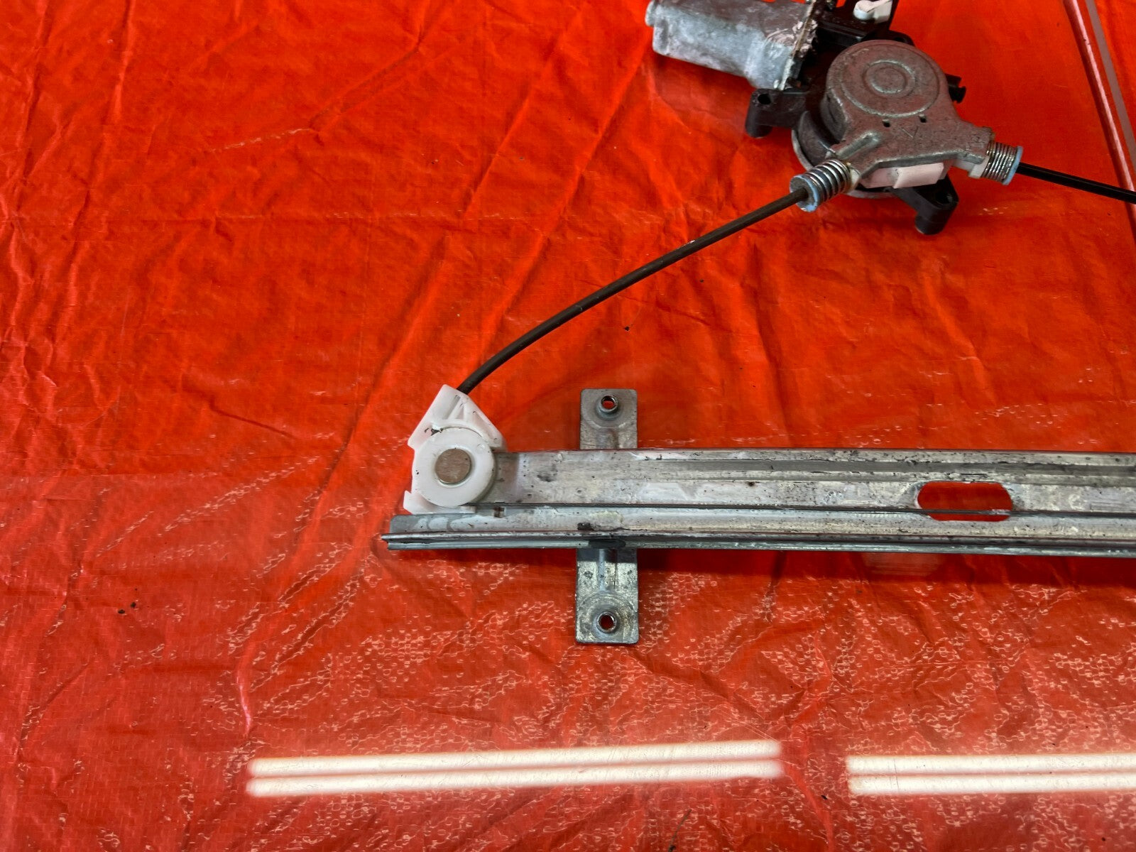 04 08 ACURA TL   PASSENGER RIGHT REAR   WINDOW REGULATOR W/ MOTOR   OEM OE #1086