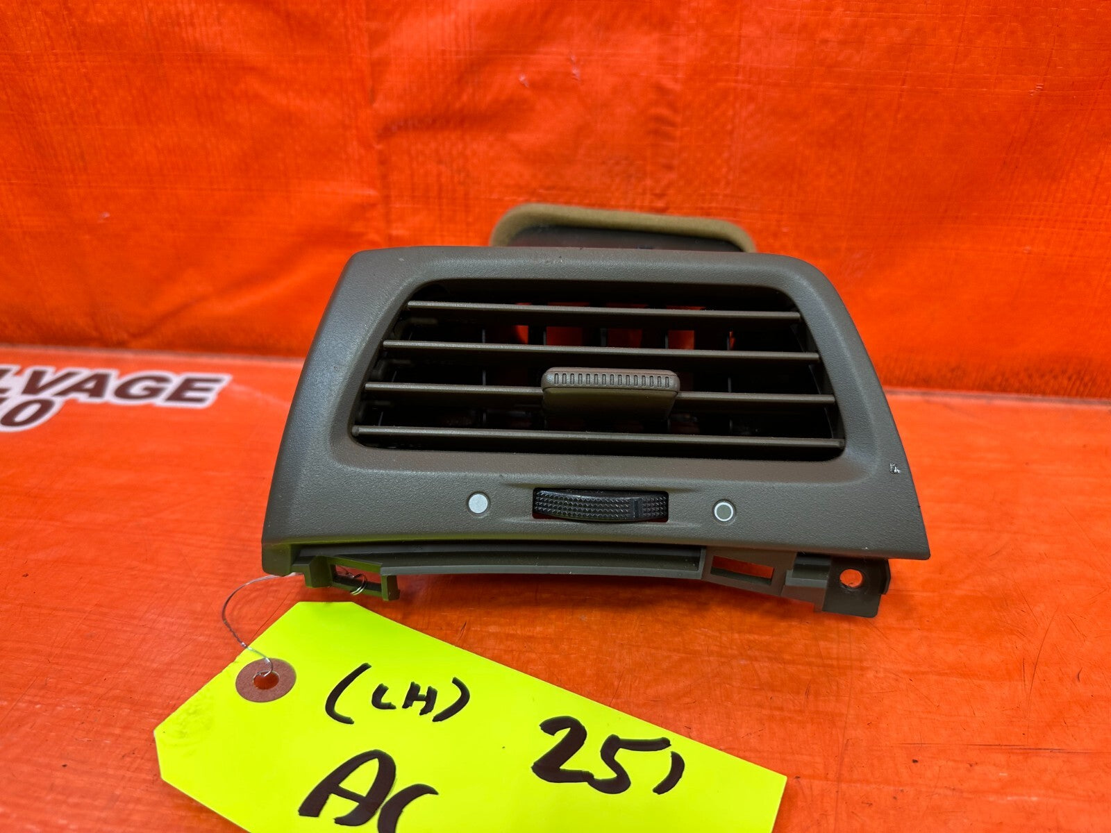 08 12 HONDA ACCORD   DRIVER LEFT AC AIR CONDITIONING VENT R RH   OEM #2512