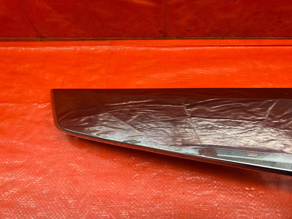 09 10 ACURA TSX   FRONT BUMPER GRILLE   CHROME MOLDING PORTION   FLAW   OEM #16813