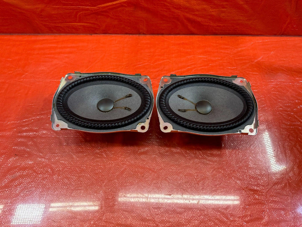 17 20 INFINITI Q60   LEFT & RIGHT REAR SPEAKERS   BOSE MODEL   OEM #2008