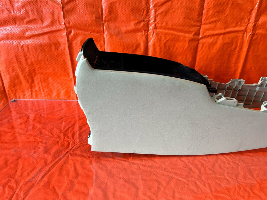 14 15 INFINITI Q50   BARE   ARM REST / CENTER CONSOLE STORAGE COMPARTMENT OEM10