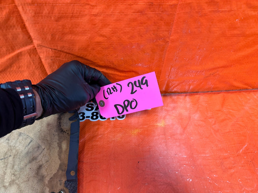 95 97 TOYOTA TACOMA   PASSENGER RIGHT DOOR PANEL DOOR CARD   NON POWER   OEM 2499
