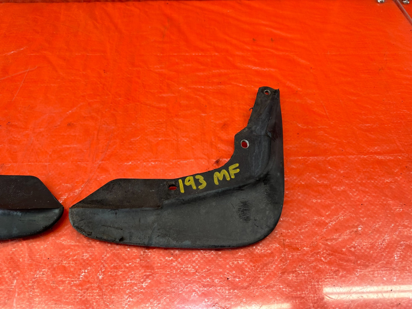 95 98 HONDA ODYSSEY   LEFT AND RIGHT FRONT MUD FLAPS   OEM FACTORY #1934