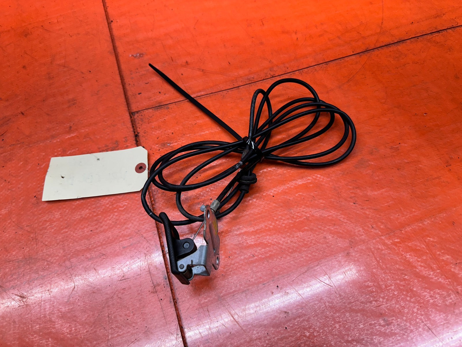 97 01 HONDA PRELUDE 2.2L FRONT HOOD LATCH PULL RELEASE WIRE CABLE OEM #33610