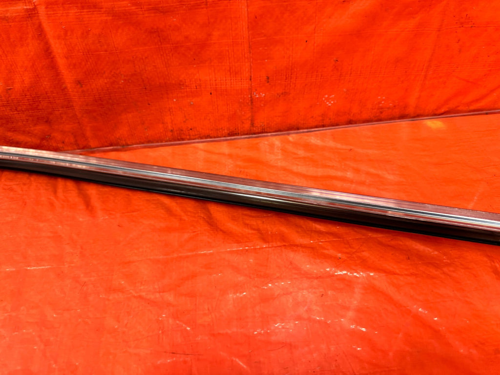 13 20 SUBARU BRZ   DRIVER LEFT UPPER A PILLAR WEATHER STRIP BRACKET OEM #2922